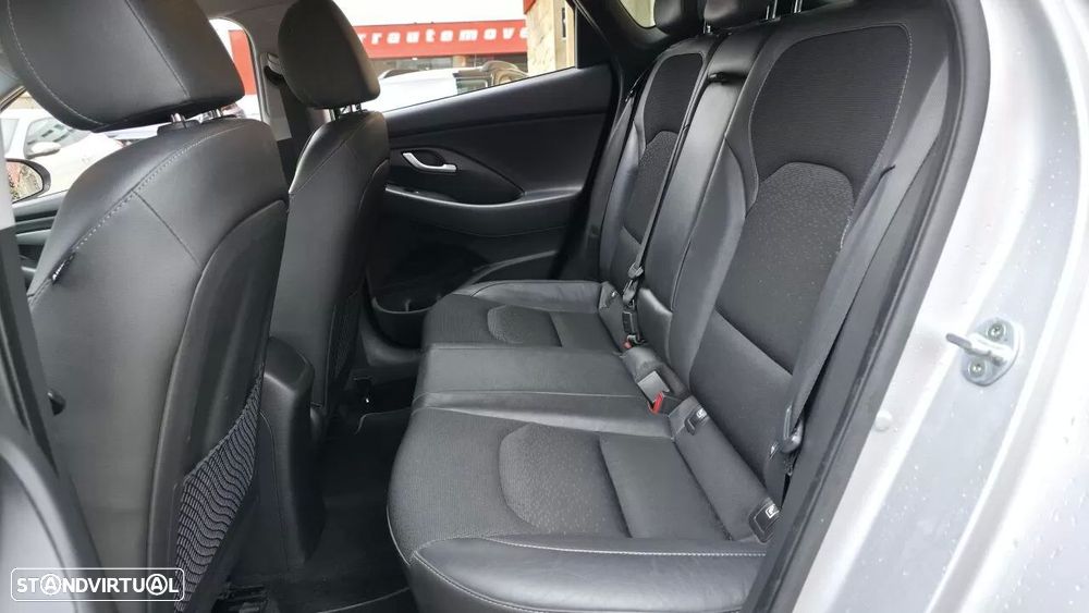 Hyundai i30 Fastback 1.0 T-GDI Style - 30