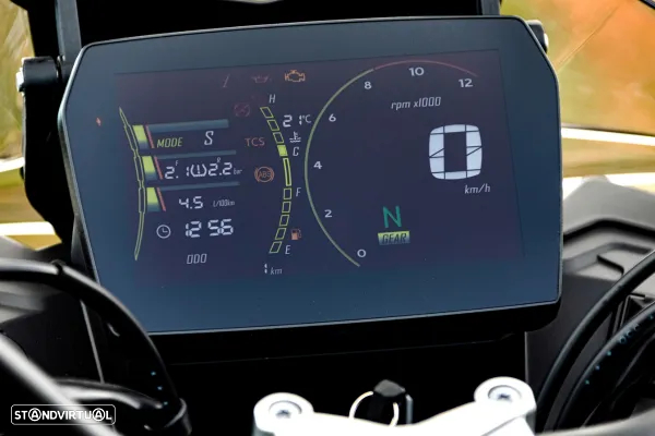 Voge 625 DSX Black Knight - 10