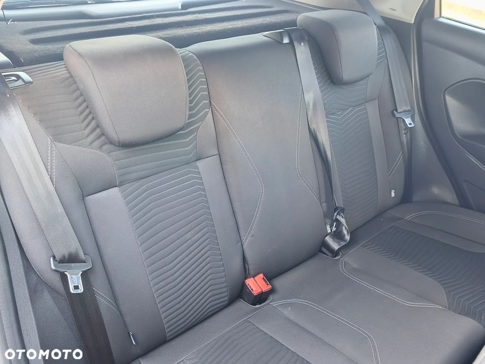 Ford Fiesta 1.0 EcoBoost Titanium - 33