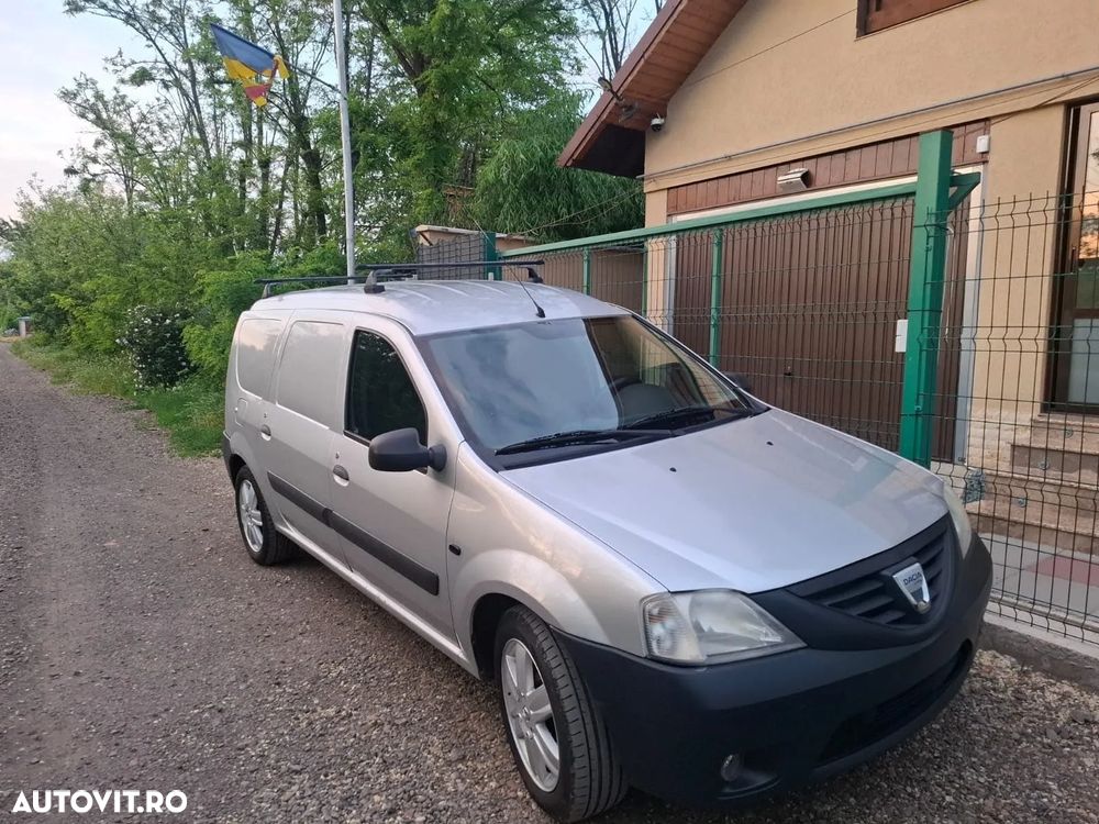 Dacia Logan Van - 1