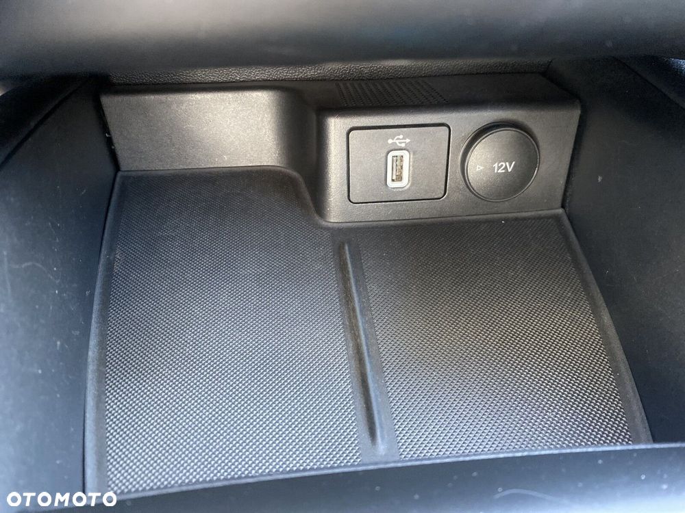 Ford Focus - 23