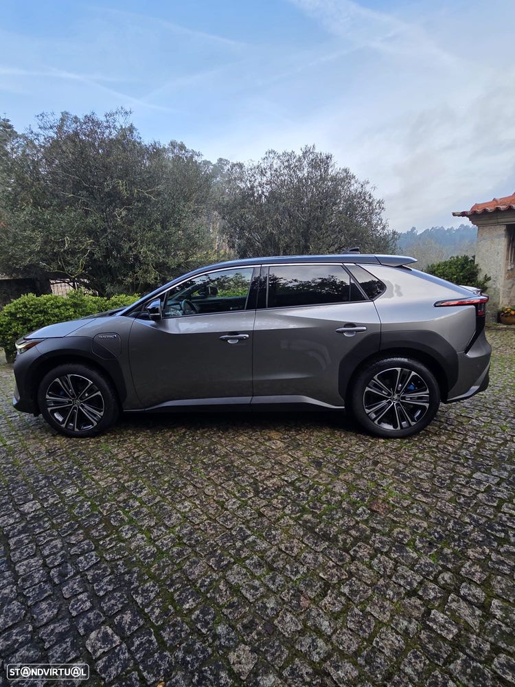 Toyota bZ4X 71,4 kWh Premium Limited - 1