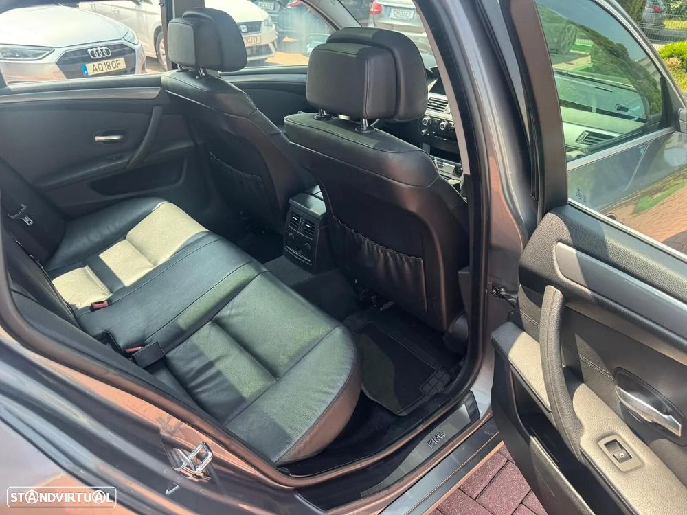 BMW 520 - 21