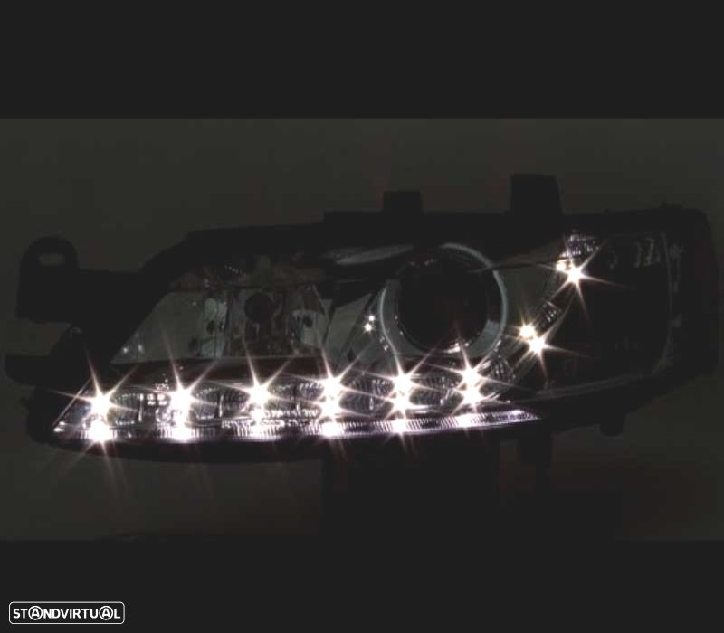 FARÓIS FRONTAIS LUZ DIURNA LED PARA OPEL VECTRA B 95-98 FUNDO CROMADO - 3