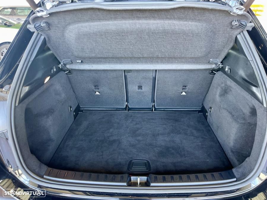 Mercedes-Benz GLA 250 e 8G-DCT Progressive - 35