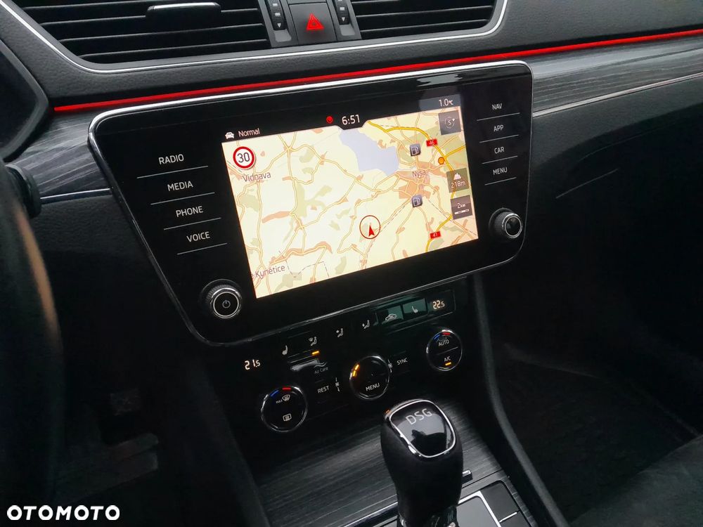 Skoda Superb ver-2-0-tdi-style - 15