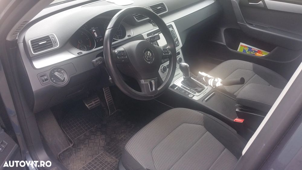 Volkswagen Passat Alltrack 2.0 TDI BMT 4Motion - 27