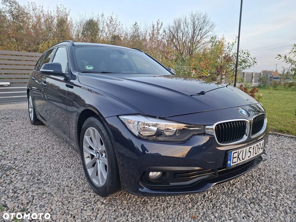 BMW Seria 3 318d Luxury Line - 10