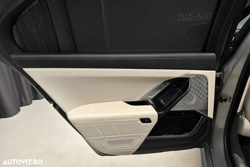 BMW 7 Series 2022 — imagine 31
