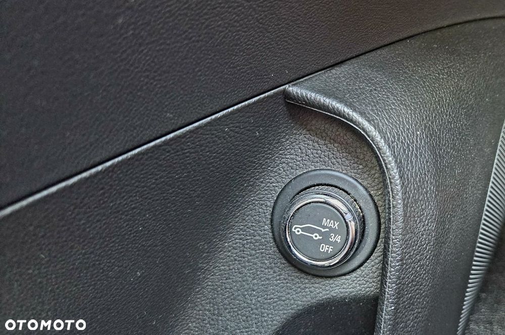 Opel Insignia 2.0 Automatik Business Edition - 31