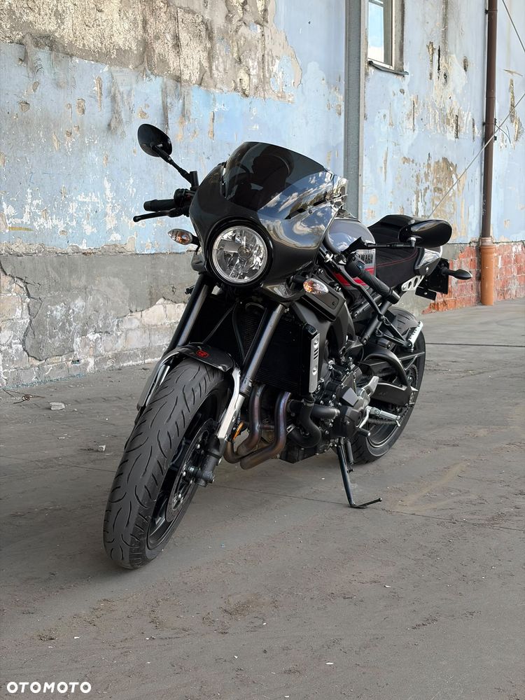 Yamaha XSR - 16
