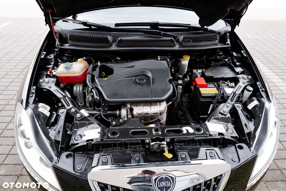 Lancia Delta 1.4 T-Jet Argento Euro5 - 34