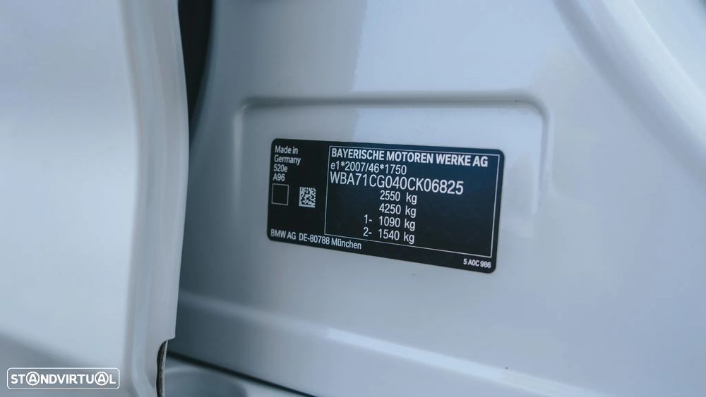 BMW 520 e - 17