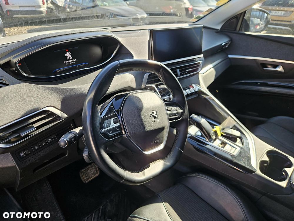 Peugeot 5008 BlueHDi 130 EAT8 Allure Pack - 3