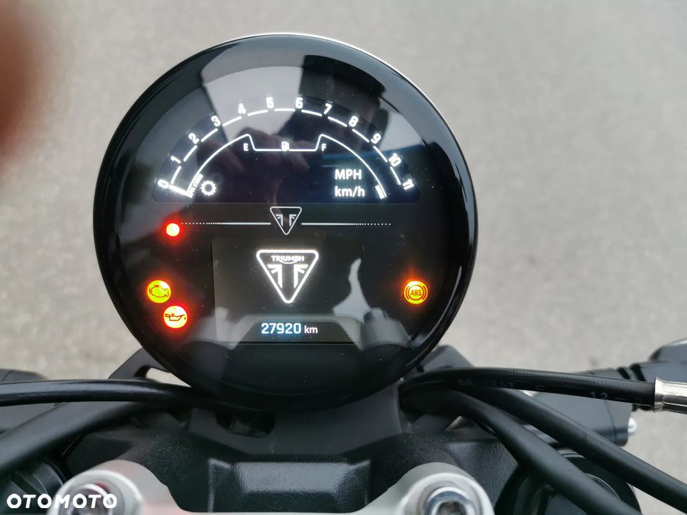 Triumph Trident - 14