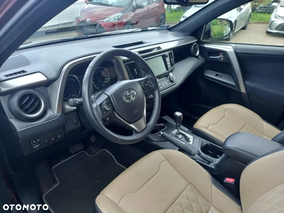 Toyota RAV4 Hybrid Prestige 4x4 - 5