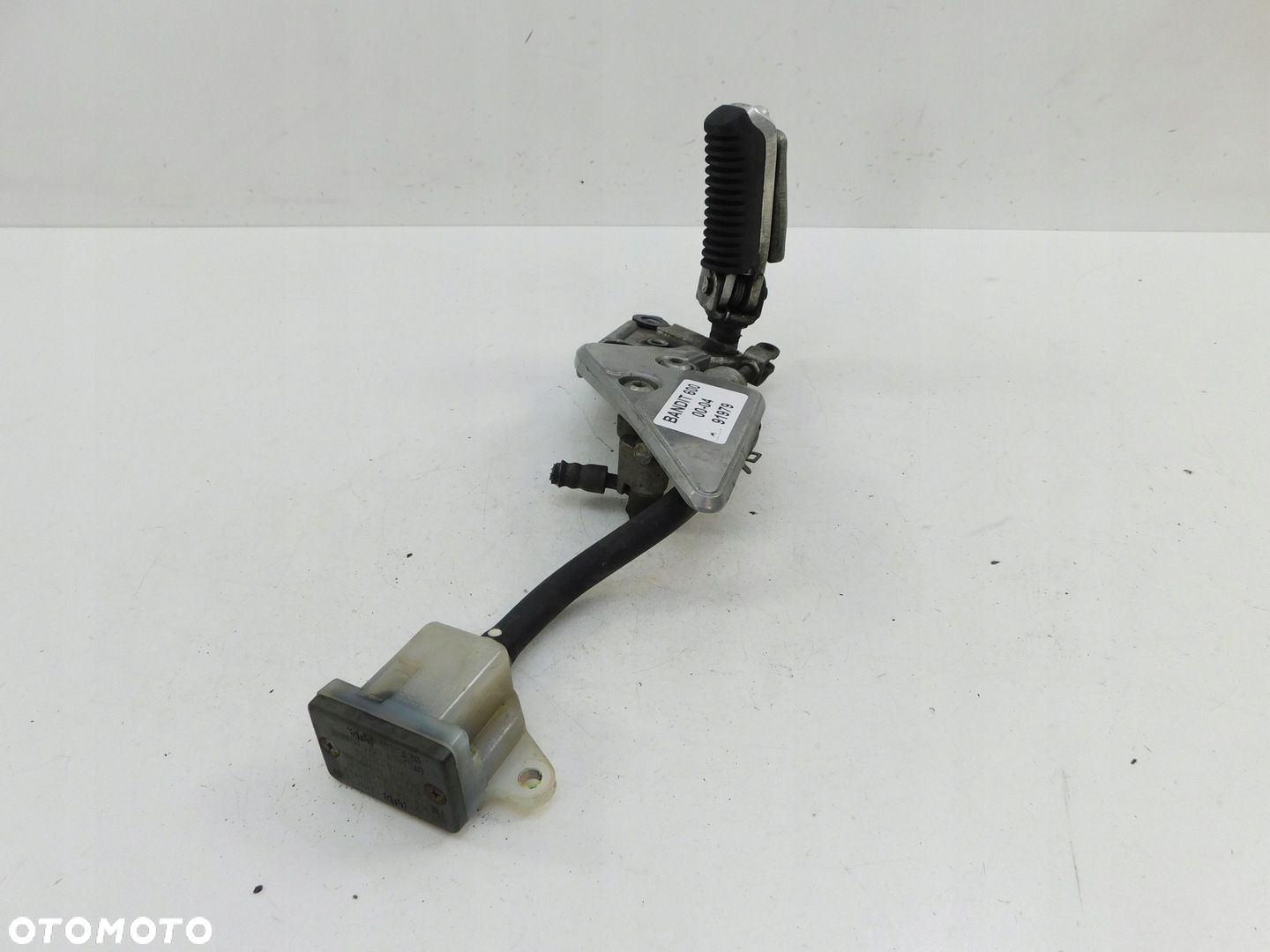SUZUKI BANDIT 600 00-04 SET PODNÓŻEK KIEROWCY PRAWY  POMPA HAMULCOWA - 5
