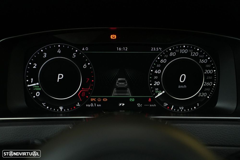 VW Golf 2.0 TSI R DSG - 22