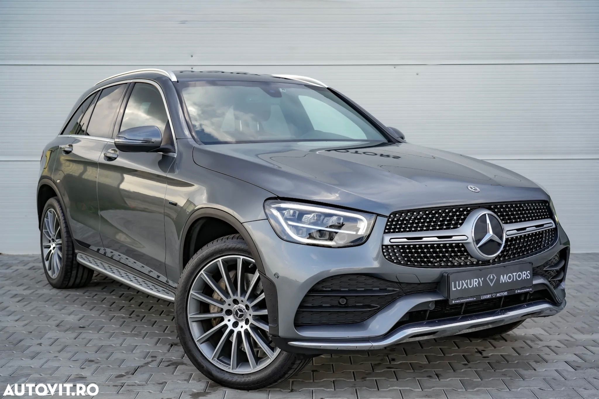 Mercedes-Benz GLC 300 de 4MATIC - 1