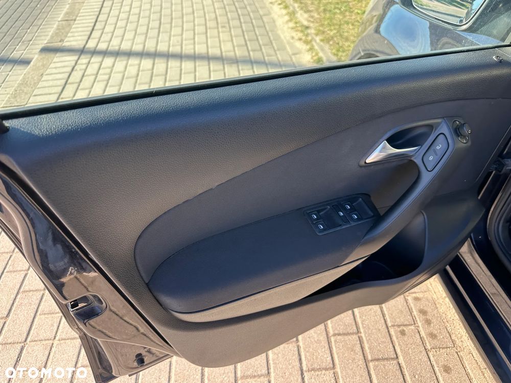 Volkswagen Polo 1.2 Comfortline - 15