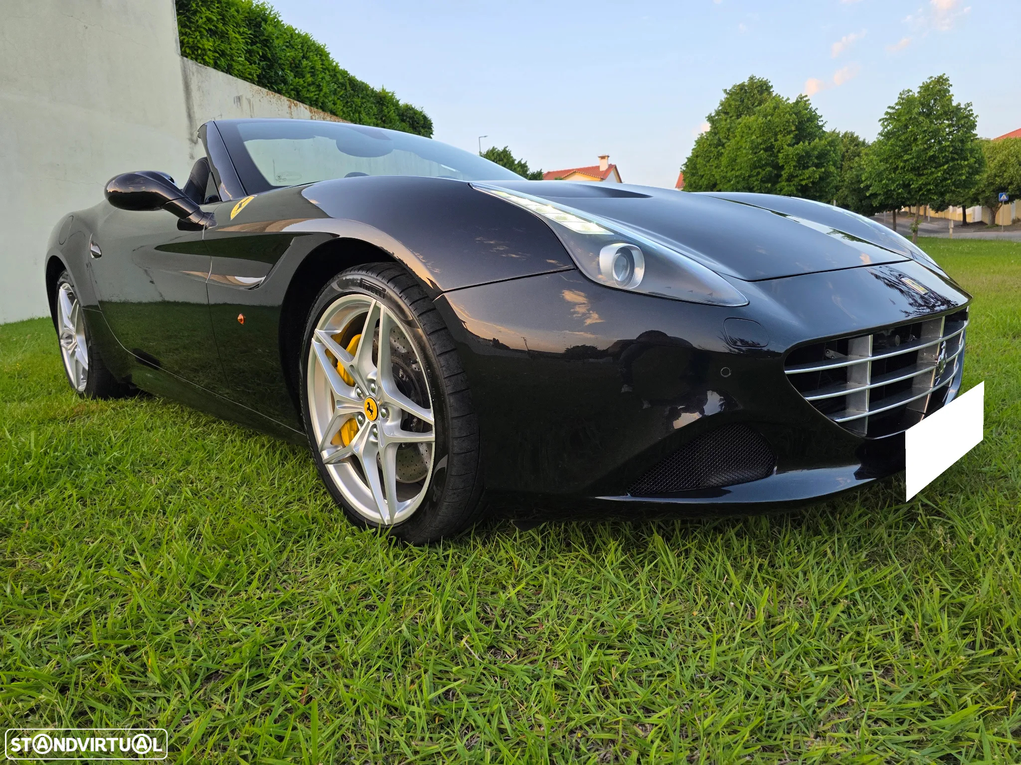 Ferrari California T - 50