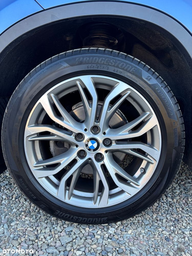 BMW X1 sDrive16d - 32