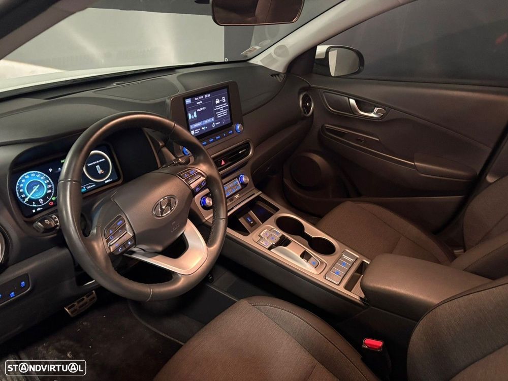 Hyundai Kauai - 4