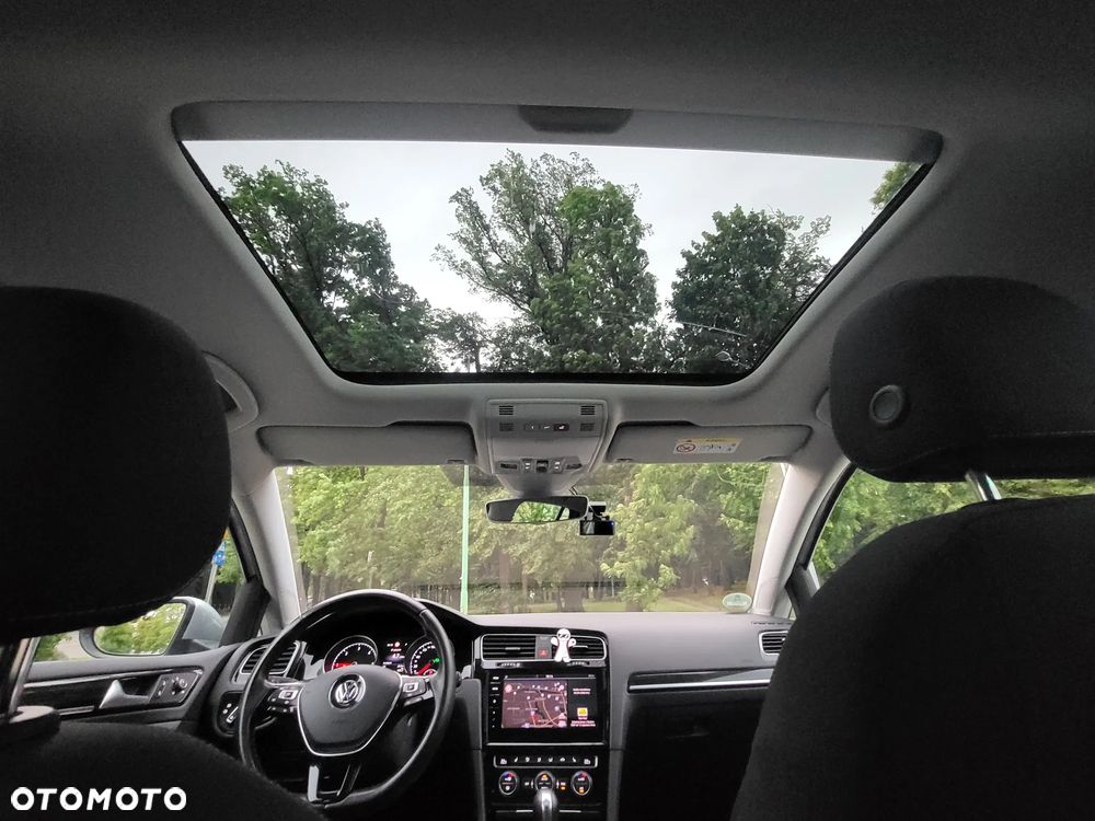 Volkswagen Golf 2.0 TDI SCR DSG Highline - 29