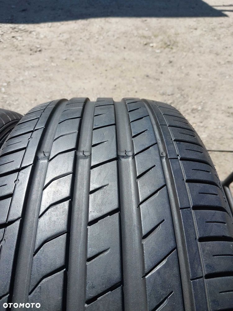 Opony letnie 245.45.19 Nexen - 2