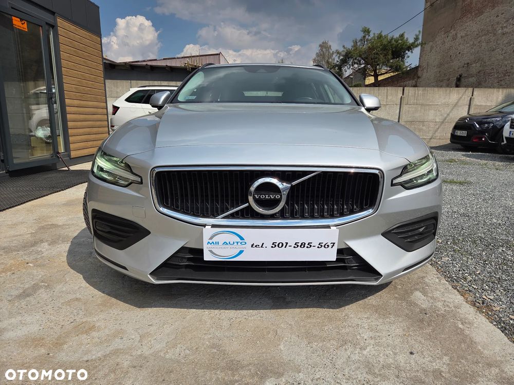 Volvo V60 D3 Momentum Pro - 4