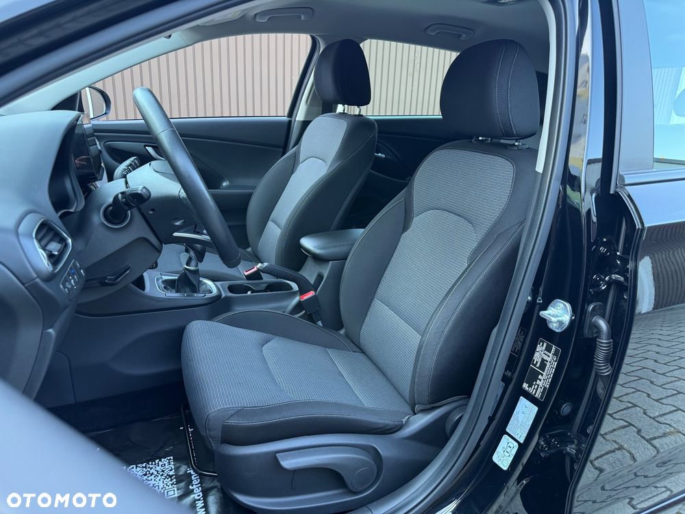 Hyundai i30 1.5 DPI Classic + - 6