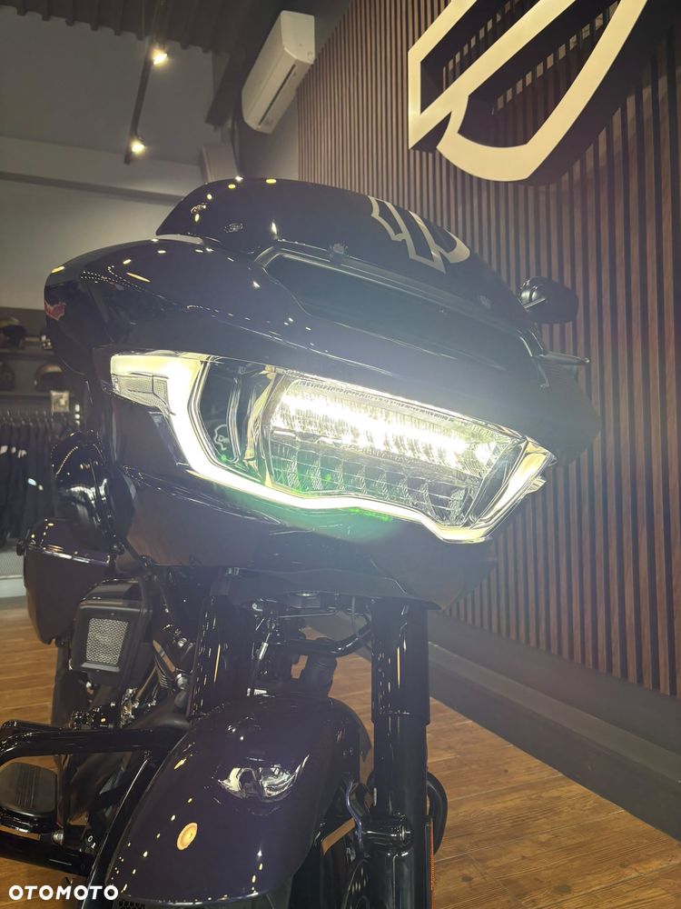 Harley-Davidson Touring Road Glide - 12