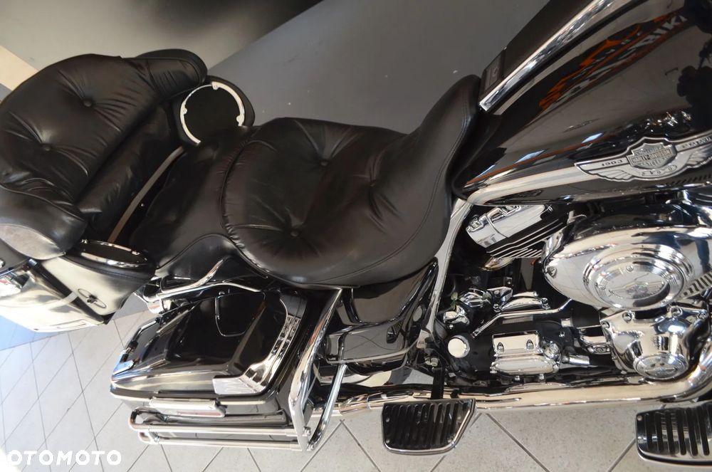 Harley-Davidson FLHT Electra Glide Standard - 17