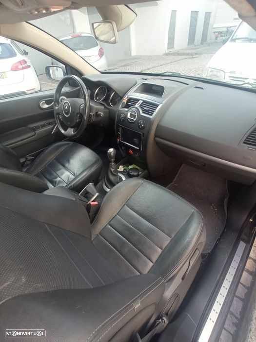 Renault Mégane 1.5 dCi Privilège Luxe - 3