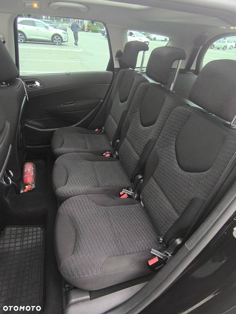 Peugeot 308 120 VTi Premium - 17