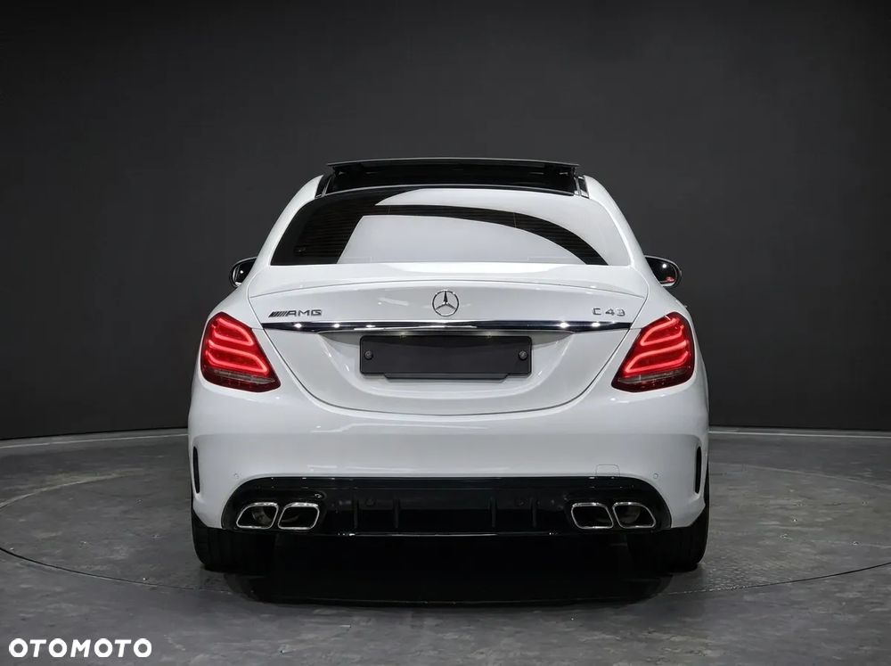 Mercedes-Benz Klasa C 450 AMG 4Matic 7G-TRONIC - 5