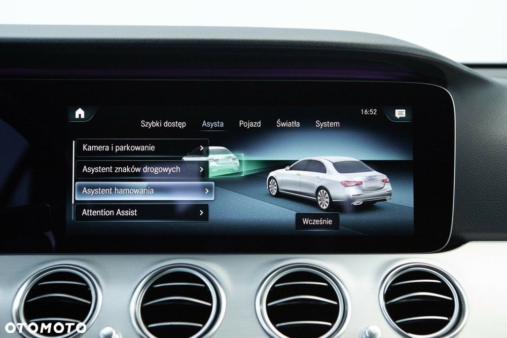 Mercedes-Benz Klasa E 220 d 4-Matic AMG/Avantgarde - 33