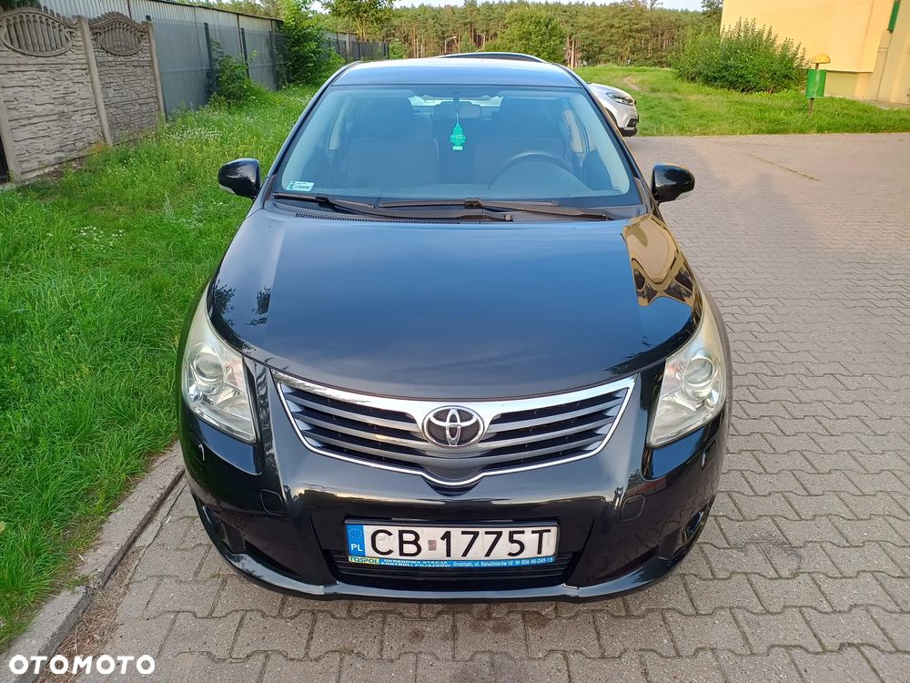 Toyota Avensis 1.6 Luna - 7