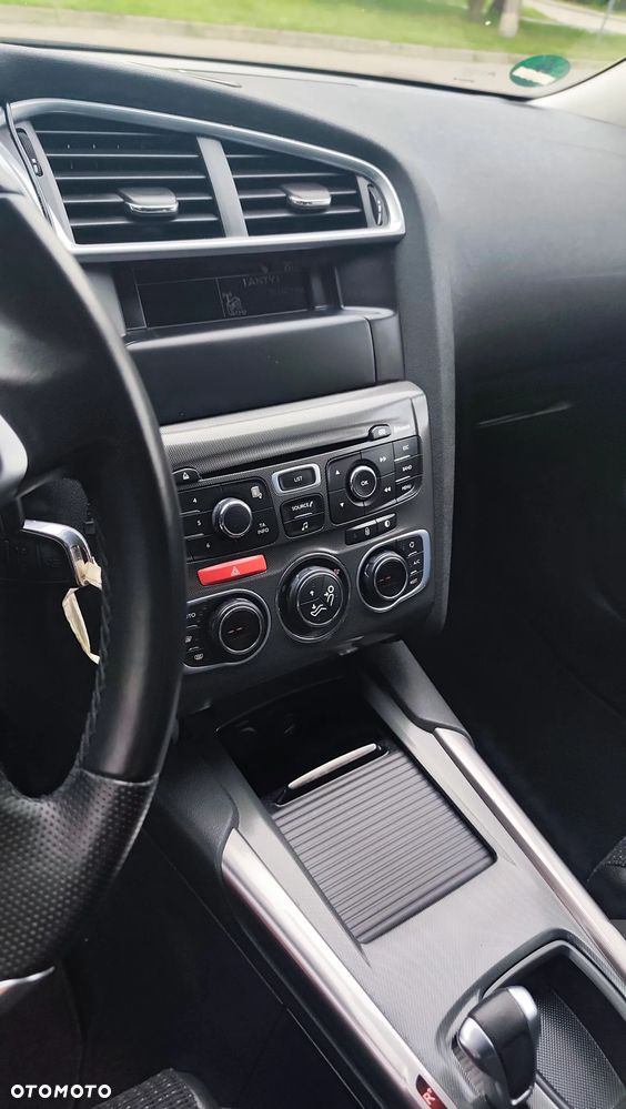 Citroën C4 THP 155 EGS6 Exclusive - 17