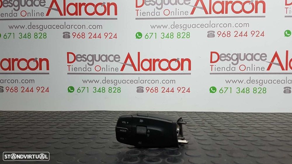 CONTROLE DO SISTEMA DE ÁUDIO / RÁDIO CD SEAT IBIZA SC (6J1) REFERENCE - 1