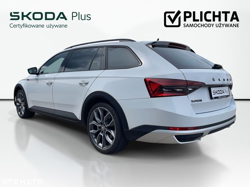Skoda Superb 2.0 TDI SCR 4x4 Scout DSG - 8
