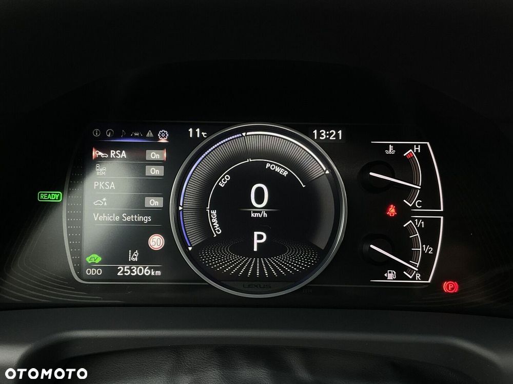 Lexus ES 300h Prestige - 27