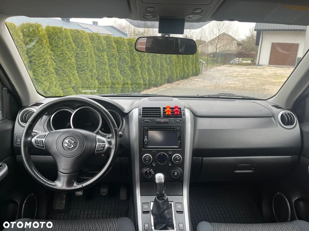 Suzuki Grand Vitara 1.9 DDiS - 11