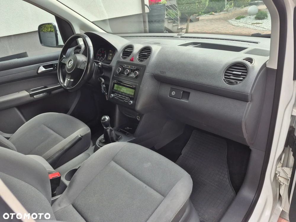Volkswagen Caddy Trendline Mixt - 14