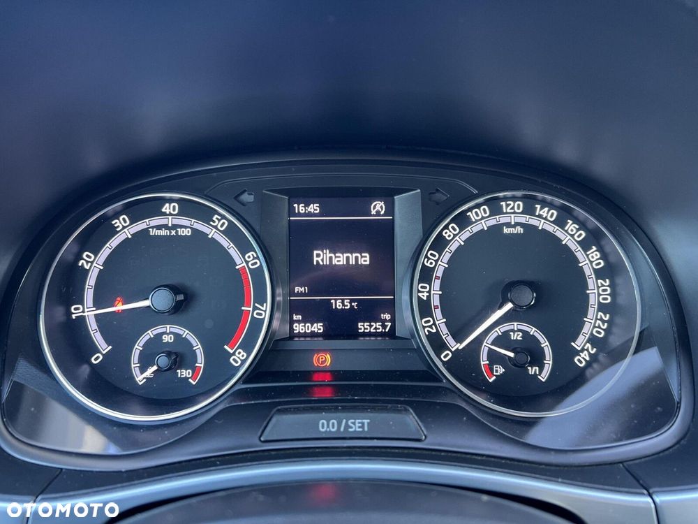 Skoda Fabia - 18