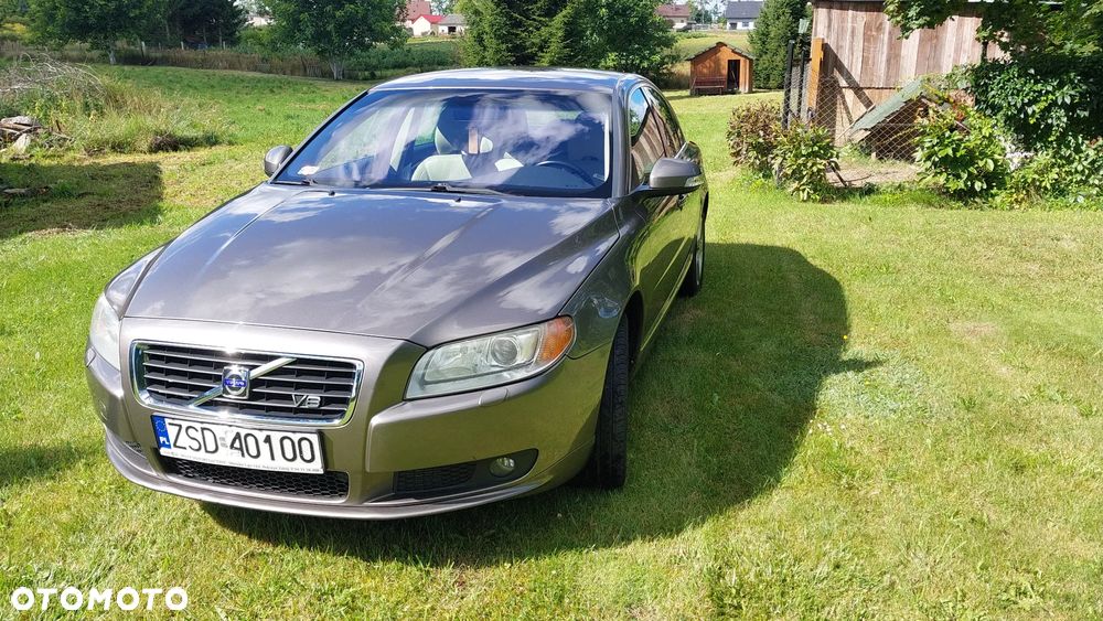 Volvo S80 - 1