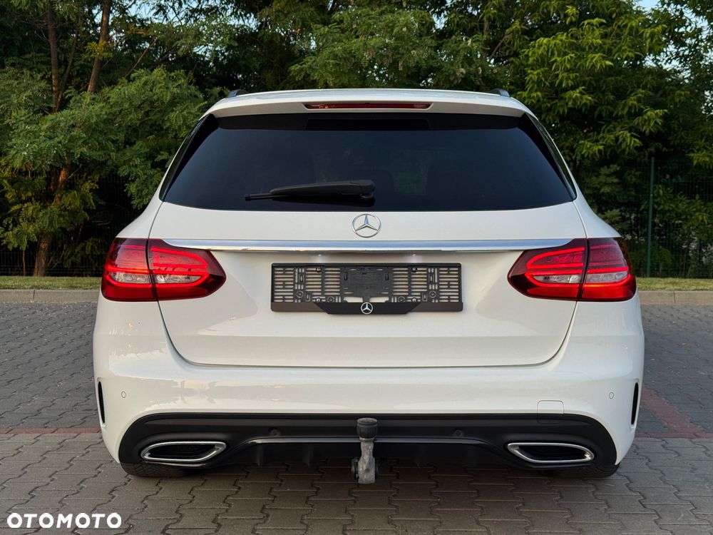 Mercedes-Benz Klasa C 200 d 9G-TRONIC AMG Line - 10