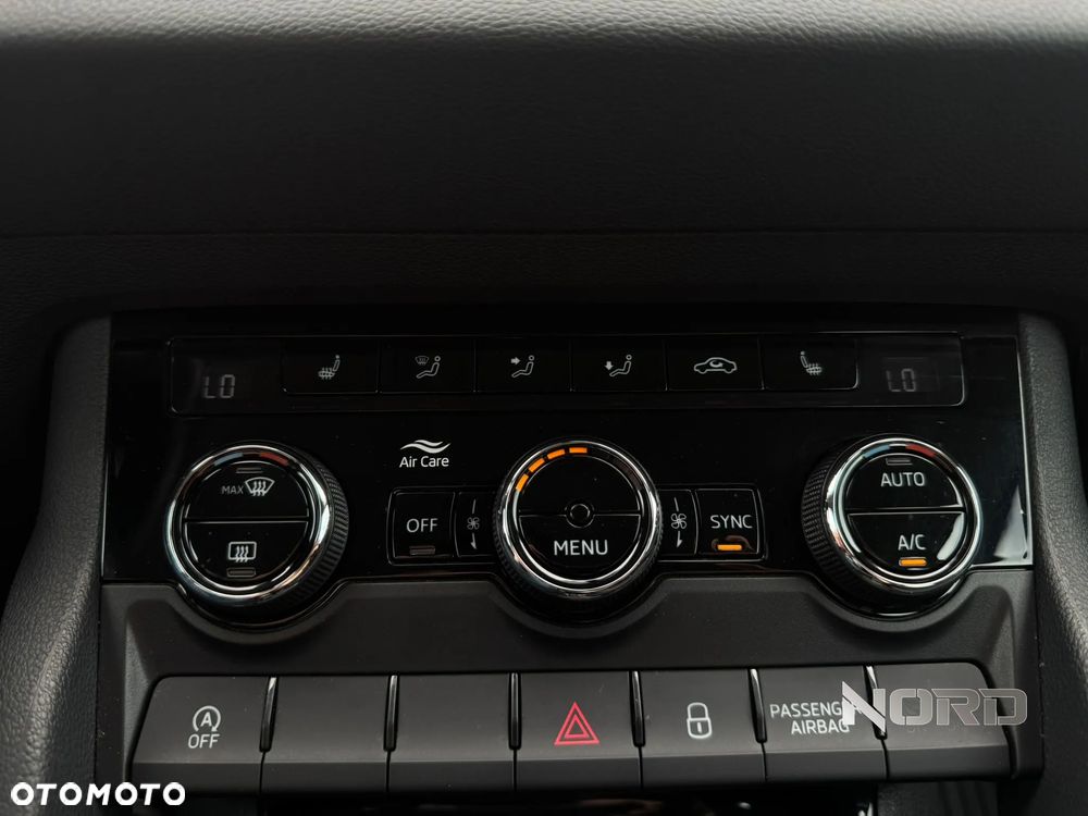 Skoda Karoq 1.5 TSI ACT DSG Ambition - 24