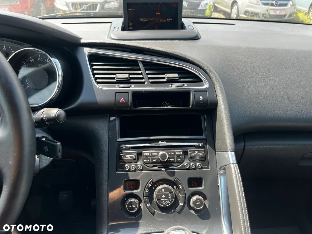 Peugeot 3008 - 21