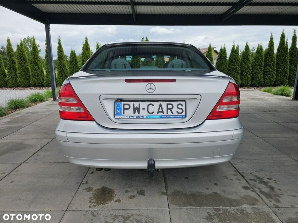 Mercedes-Benz Klasa C 180 Kompressor Classic - 8